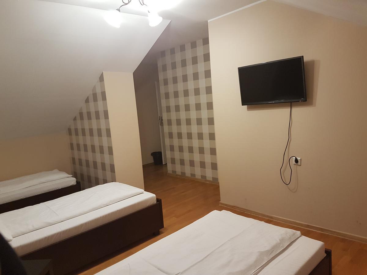 Duszka Hostel Warsaw Ngoại thất bức ảnh